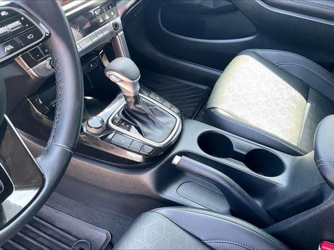 Certified 2026 Kia Seltos EX FWD image 14