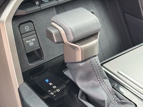 Used 2025 Toyota Sequoia SR5 image 26