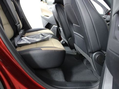 New 2026 Chevrolet Equinox ACTIV image 19