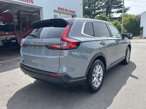 Used 2024 Honda CR-V EX image 7