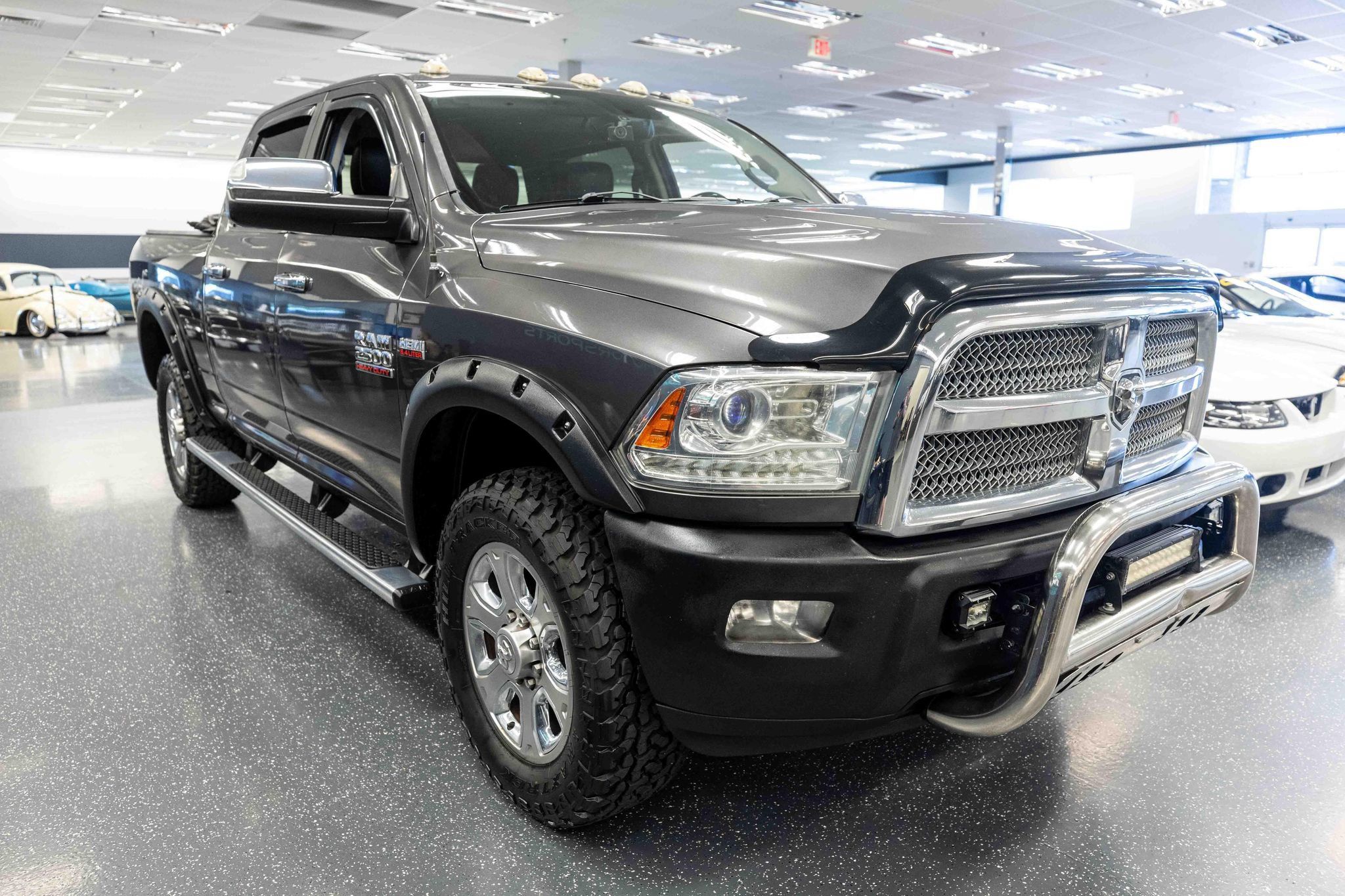Used 2015 RAM 2500 Limited AWD/4WD image 3