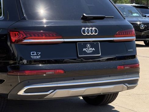 Used 2023 Audi Q7 3.0T Premium w/ Convenience Package AWD/4WD image 6