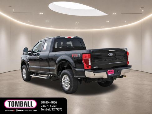 Used 2022 Ford F350 XLT w/ XLT Premium Package AWD/4WD image 5