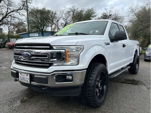 Used 2019 Ford F150 XLT w/ Trailer Tow Package image 3