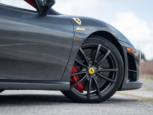 Used 2009 Ferrari F430 Scuderia RWD image 16