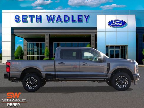 New 2026 Ford F250 Platinum w/ FX4 Off-Road Package image 2