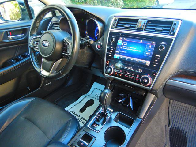Used 2019 Subaru Outback 2.5i Limited AWD/4WD image 10