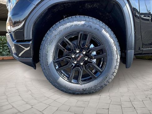 New 2026 GMC Sierra 1500 Elevation AWD/4WD image 15
