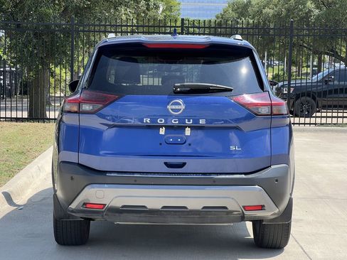 Used 2023 Nissan Rogue SL w/ SL Premium Package FWD image 4