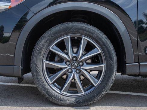 Used 2018 MAZDA CX-5 Touring w/ Preferred Equipment Package AWD/4WD image 30