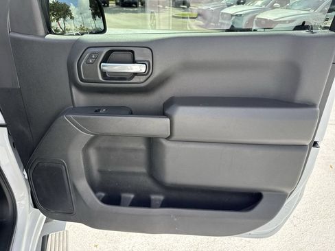 Used 2025 GMC Sierra 1500 Pro w/ Pro Value Package RWD image 39