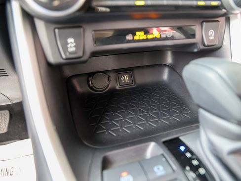 Certified 2025 Toyota RAV4 XLE w/ Convenience Package image 22