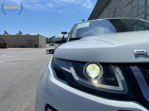 Used 2016 Land Rover Range Rover Evoque HSE image 15