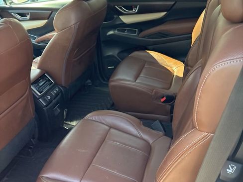 Used 2020 Subaru Ascent Touring w/ Popular Package #3 AWD/4WD image 5