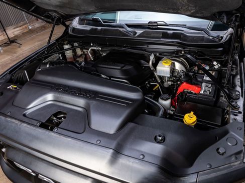 Used 2020 RAM 2500 Power Wagon AWD/4WD image 38