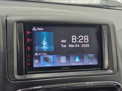 Used 2012 Dodge Grand Caravan SXT FWD image 6