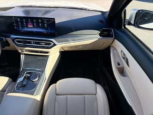 Certified 2023 BMW 330i Sedan w/ Premium Package image 17