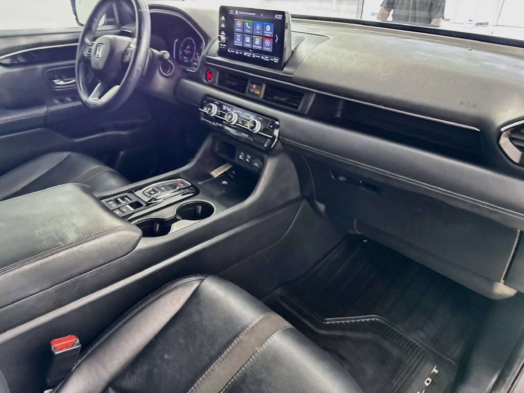 Certified 2025 Honda Pilot EX-L image 39