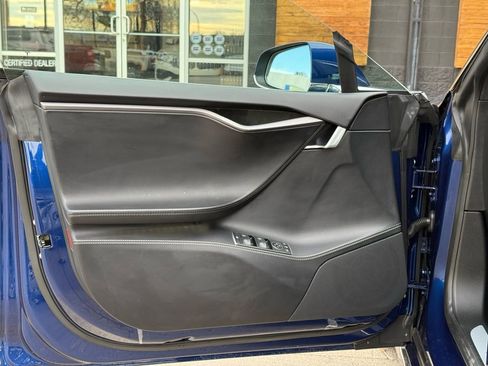 Used 2020 Tesla Model S AWD image 18