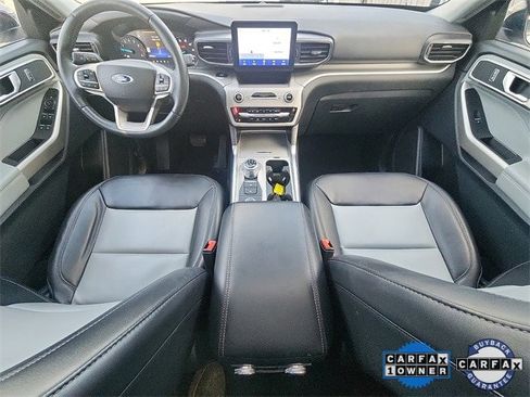 Certified 2023 Ford Explorer XLT w/ Equipment Group 202A image 8
