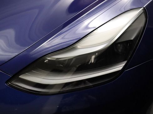 Used 2022 Tesla Model 3 image 24