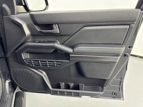 Used 2025 Toyota 4Runner SR5 image 44