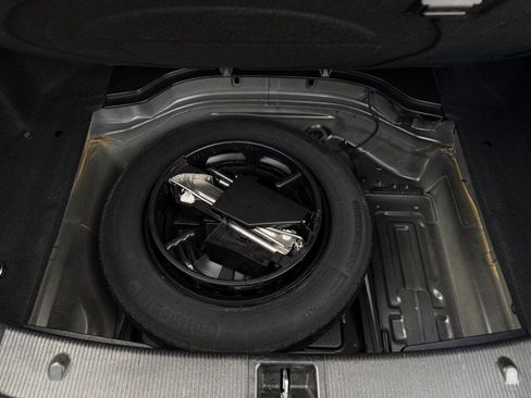 Used 2011 Mercedes-Benz C 300 4MATIC Sedan image 32