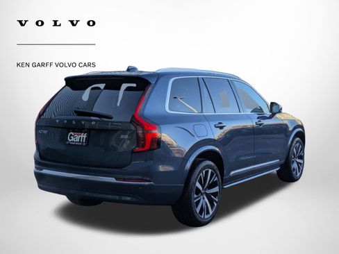 New 2026 Volvo XC90 B5 Core image 3