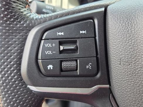 Used 2025 Honda Ridgeline TrailSport image 25