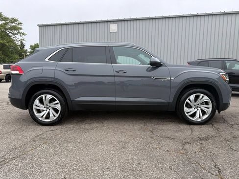 Used 2021 Volkswagen Atlas Cross Sport SEL AWD/4WD image 6
