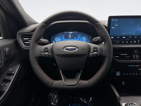 Used 2023 Ford Escape ST-Line Elite AWD/4WD image 12