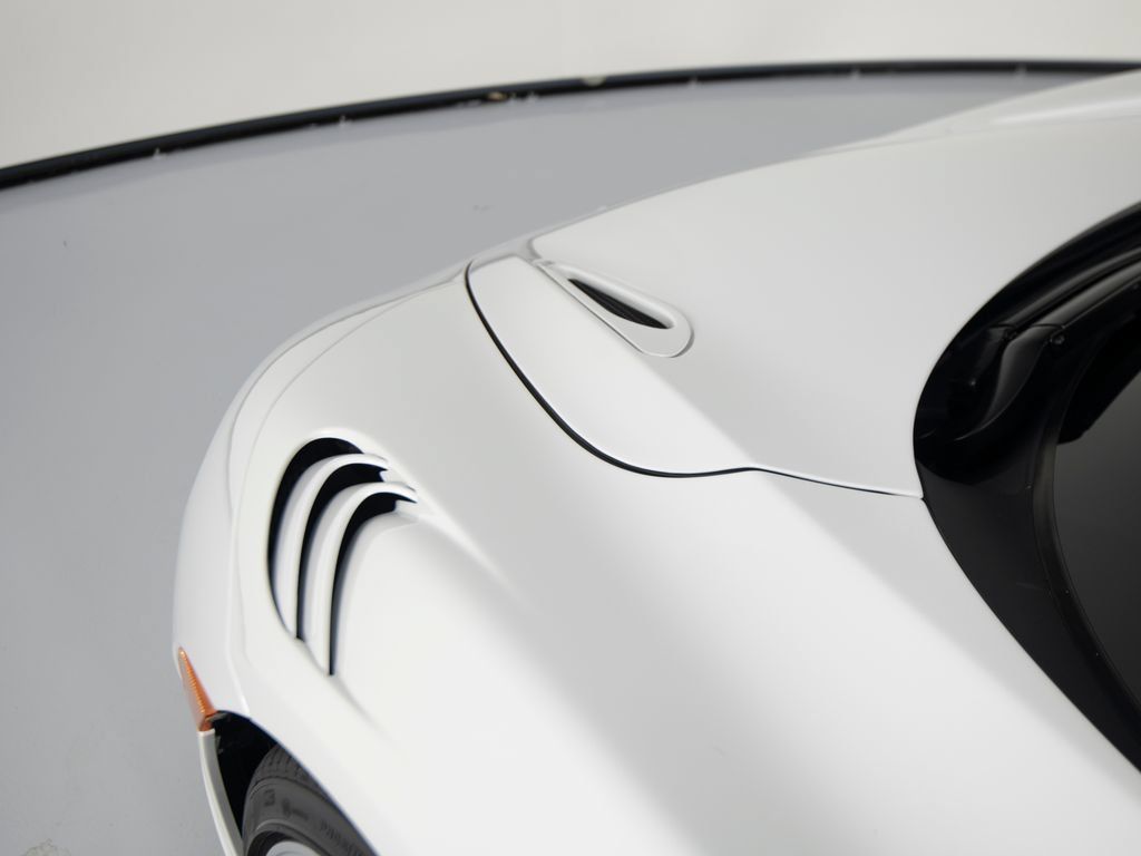 Used 2024 McLaren 750S Spider RWD image 54