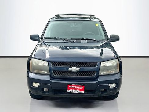 Used 2008 Chevrolet TrailBlazer LT w/ Sun And Sound Package AWD/4WD image 4