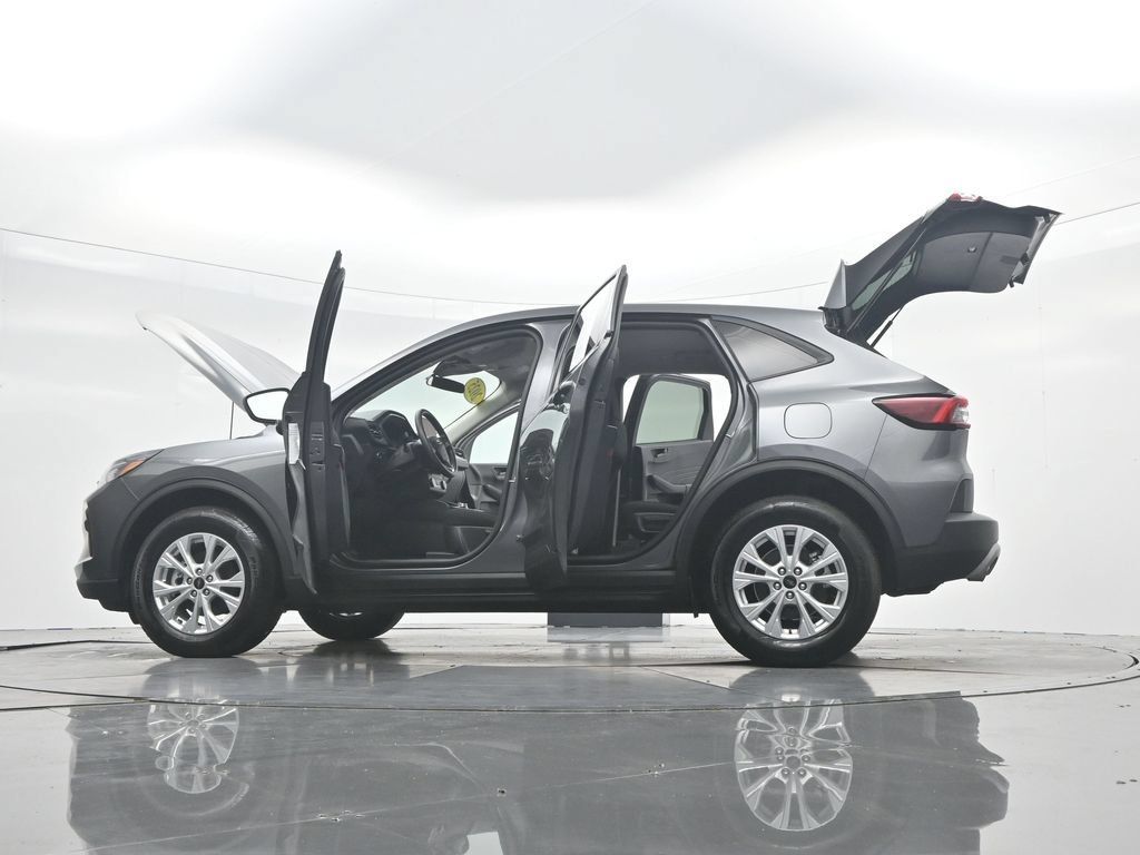 Used 2025 Ford Escape Active AWD/4WD image 51
