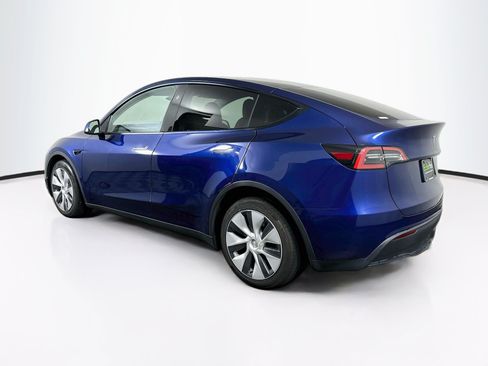 Used 2023 Tesla Model Y Long Range AWD/4WD image 5