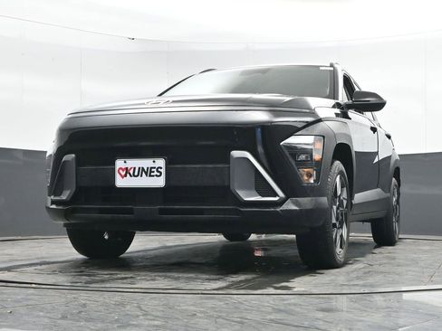 Used 2024 Hyundai Kona SEL AWD/4WD image 44