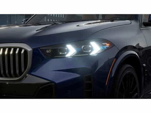 New 2026 BMW X5 sDrive40i w/ M Sport Package RWD image 6