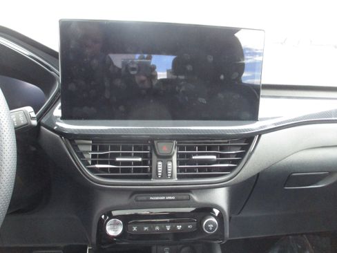 Used 2023 Ford Escape ST-Line Elite w/ Premium Technology Package image 33