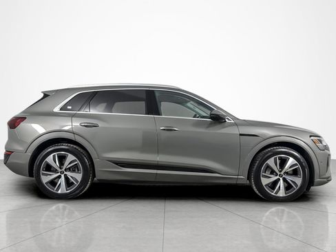 Used 2024 Audi Q8 e-tron Prestige w/ Prestige Package AWD/4WD image 6