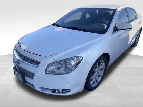 Used 2011 Chevrolet Malibu LTZ image 20