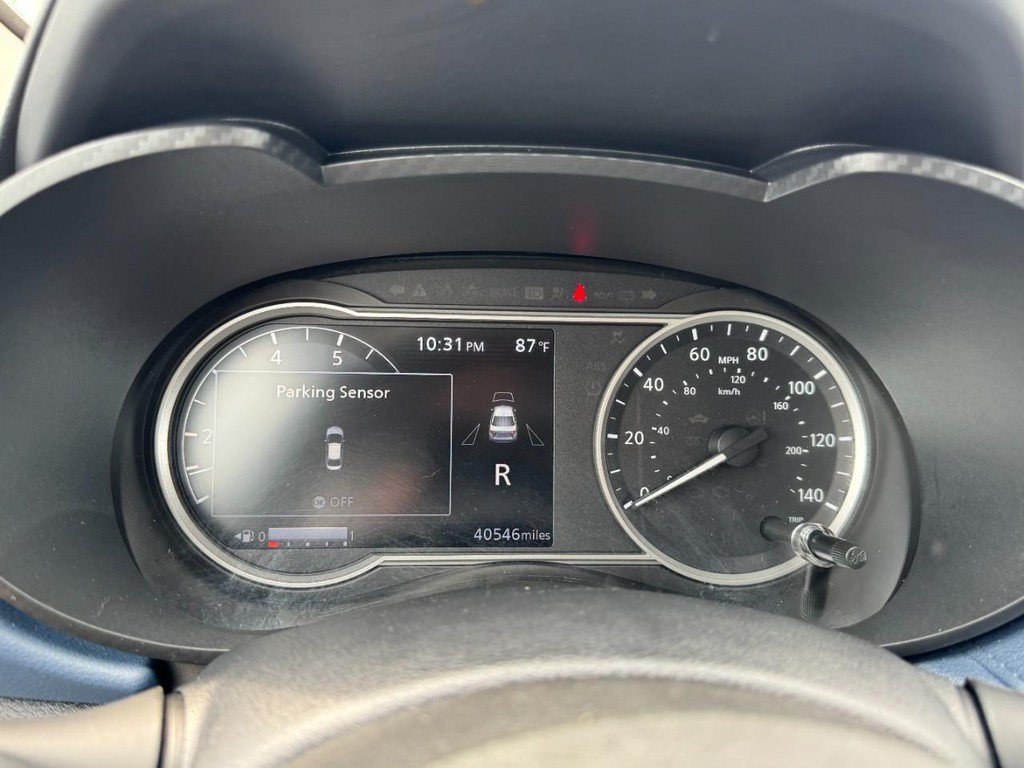 Used 2025 Nissan Versa SV FWD image 21