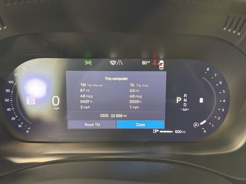 Used 2025 Volvo XC60 B5 Core AWD/4WD image 11