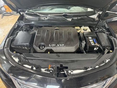 Used 2016 Chevrolet Impala LT w/ Leather Package FWD image 30