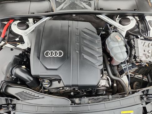 Used 2021 Audi A5 2.0T Premium image 13