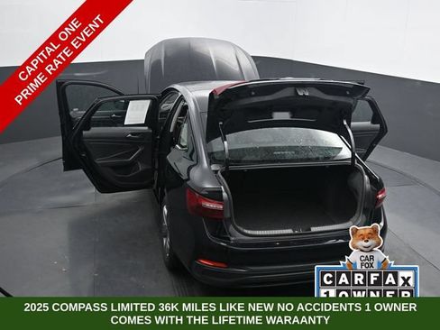 Used 2024 Volkswagen Jetta SE FWD image 73