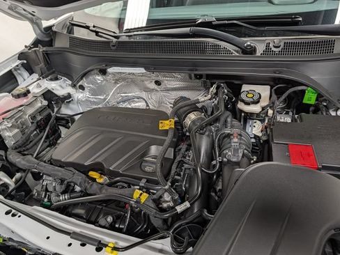 New 2026 Chevrolet Trax LT w/ Driver Confidence Package FWD image 24