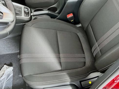 Certified 2026 Hyundai Venue SEL FWD image 18