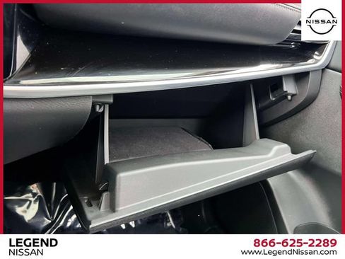 Certified 2023 Nissan Rogue SL w/ SL Premium Package AWD/4WD image 33