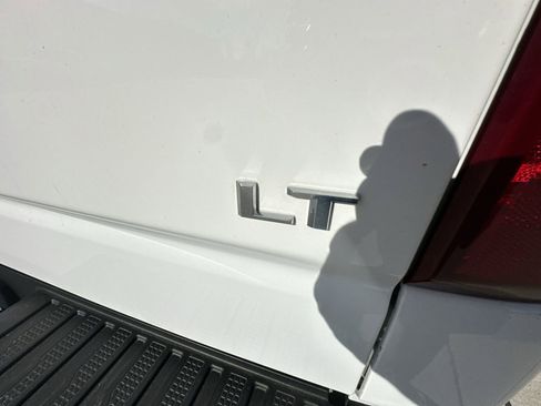 Used 2023 Chevrolet Silverado 1500 LT image 31