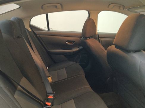 Used 2021 Nissan Sentra SV FWD image 19